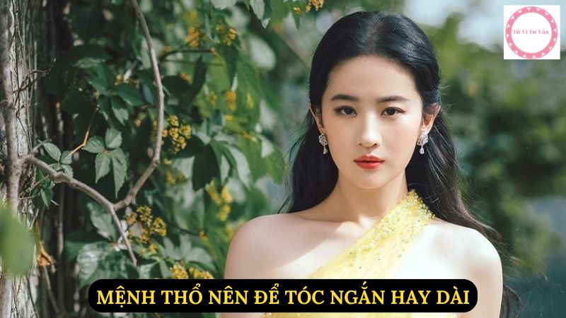 Theo y học hiện đại, tóc tiêu hao một lượng lớn dinh dưỡng của cơ thể; tóc càng nhiều thì lượng dinh dưỡng tiêu hao càng lớn. Nếu cơ thể phải tiêu tốn nhiều dinh dưỡng để nuôi tóc dài, các bộ phận khác sẽ không được cung cấp đủ dinh dưỡng. Lâu dần, cơ thể trở nên yếu ớt và có thể xuất hiện bệnh tật. Do đó, phụ nữ nói chung cũng không nên để tóc quá dài để tránh ảnh hưởng đến sức khỏe. Tóc dài Chúng ta nên xem xét sự cân đối giữa ngũ quan và ngũ hành trên khuôn mặt để xác định độ dài tóc phù hợp. Khi yếu tố ngũ hành được cân bằng và hài hòa, tài vận sẽ thuận lợi và sức khỏe được cải thiện. Trong nhân tướng học, mũi đại diện cho cung tài lộc; người có mũi to thường được coi là có số phú quý, nếu không giàu có khi trẻ thì cũng sẽ phát tài khi về già. Tuy nhiên, thực tế có nhiều người mũi to nhưng không giàu, nguyên nhân là do ngũ quan của họ không hài hòa. Ví dụ, một người có mũi to nhưng gò má thấp khó có thể phát tài. Điều này được giải thích như sau: Xương gò má thuộc Kim, khi gò má thấp thì Kim yếu, dẫn đến tài lộc kém và vận may không nhiều. Do Kim quá yếu không thể tiêu hao Thổ, điều này ảnh hưởng đến tính cách của người đó, khiến họ trở nên mạnh mẽ và nóng nảy, thường tự cho mình là trung tâm và không để ý đến người khác. Vì vậy, người có mũi to và gò má thấp nếu để mái tóc dài (Mộc) sẽ giúp khắc chế bớt uy lực của Thổ, tạo sự cân bằng ngũ hành. Khi ngũ hành cân bằng, tài vận sẽ tự nhiên tốt hơn. Nữ tuổi nào nên để tóc dài? Việc để tóc dài không phụ thuộc vào độ tuổi, mà nó phụ thuộc vào kiểu khuôn mặt, sở thích và tình trạng tóc của mỗi người. Nếu tóc bạn yếu và rụng nhiều thì nên cân nhắc việc để tóc ngắn phù hợp với khuôn mặt. Còn nếu tóc bạn dày và khỏe, và bạn thích để tóc dài thì hãy cứ để theo sở thích. Bạn có thể tạo kiểu cho mái tóc để tránh sự nhàm chán. Còn đối với phụ nữ trung niên hay lớn tuổi, bạn có thể muốn cắt tóc ngắn để tạo sự mới mẻ và trẻ trung cho bản thân. Việc có nên thay đổi kiểu tóc trong độ tuổi này hay không cũng tùy thuộc vào sở thích, tình trạng tóc và sự phụ hợp giữa khuôn mặt của bạn và các kiểu tóc khác nhau. Lời kết Trên đây là những gợi ý giải đáp cho thắc mắc người mệnh Thổ nên để tóc ngắn hay dài. Theo quan niệm phong thủy, tóc đóng vai trò quan trọng trong việc thu hút sự may mắn và thành công trong cuộc sống của người mệnh Thổ. Do đó, việc chăm sóc và tôn vinh nét đẹp của tóc là rất quan trọng để giữ lại sự may mắn trong cuộc sống. Hãy lựa chọn cho mình một kiểu tóc và màu tóc thích hợp để tôn vinh nét đẹp của bạn và mang lại sự cân bằng và hài hòa cho cuộc sống. Luôn tự tin và yêu bản thân, bởi vì điều đó là rất quan trọng để trở thành một người phụ nữ xinh đẹp và thành công!